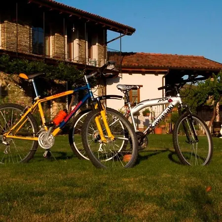 Magiche Langhe فندق مبيت وإفطار 3*